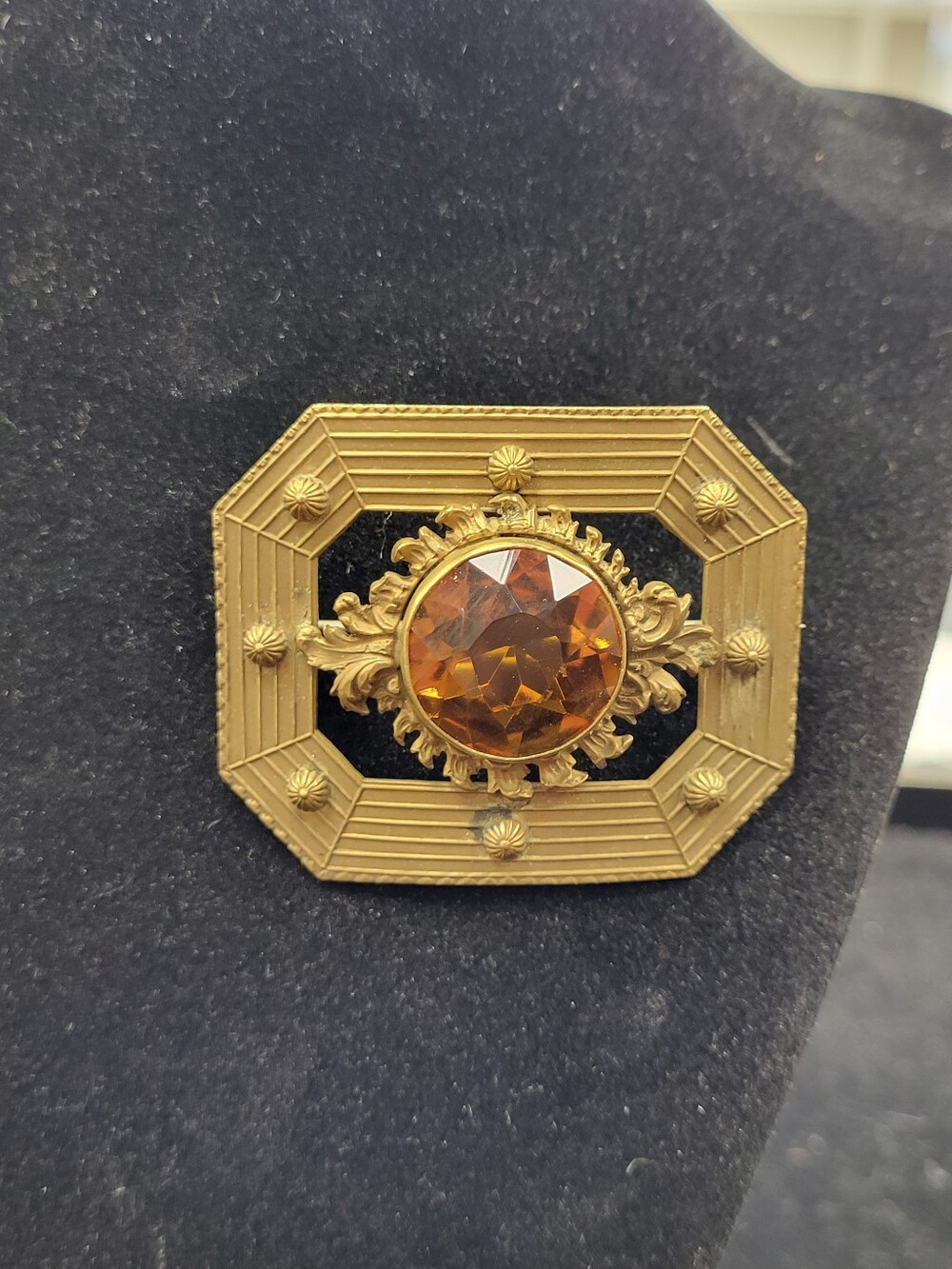 Vintage Brooch With Citrine Coloured Stone